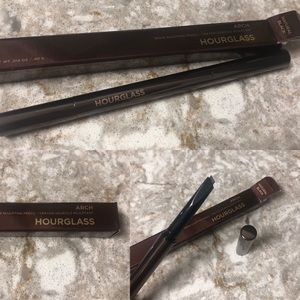 NIB Hourglass Arch Natural Black Brow Pencil